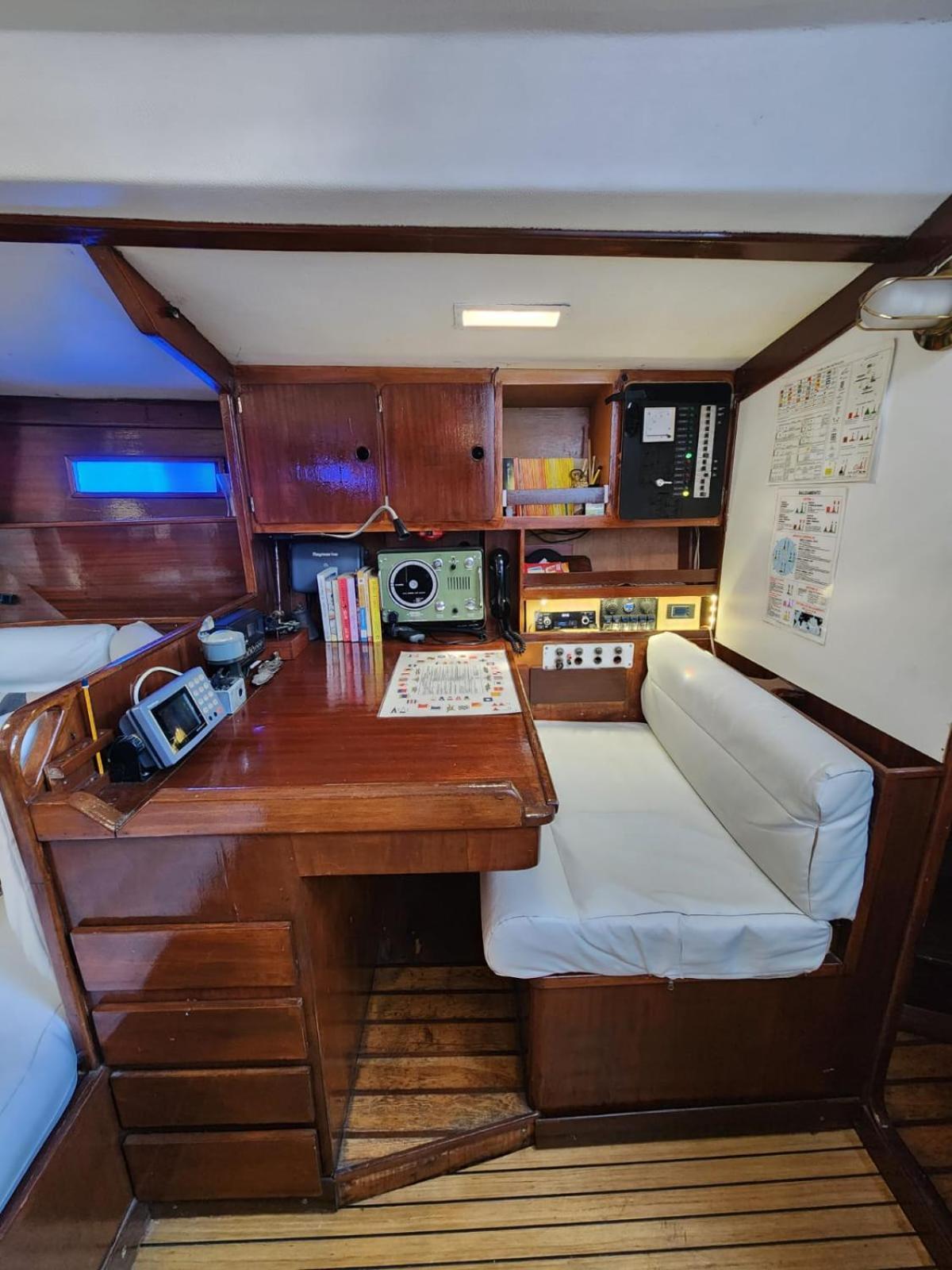 Sailboat Home 바르셀로나 외부 사진